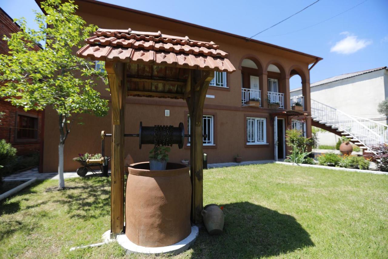 Casa De Khasia Zugdidi Exteriér fotografie