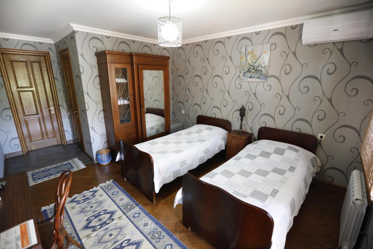 Casa De Khasia Zugdidi Exteriér fotografie