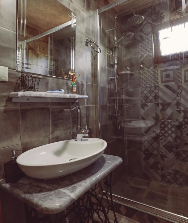 Casa De Khasia Zugdidi Exteriér fotografie