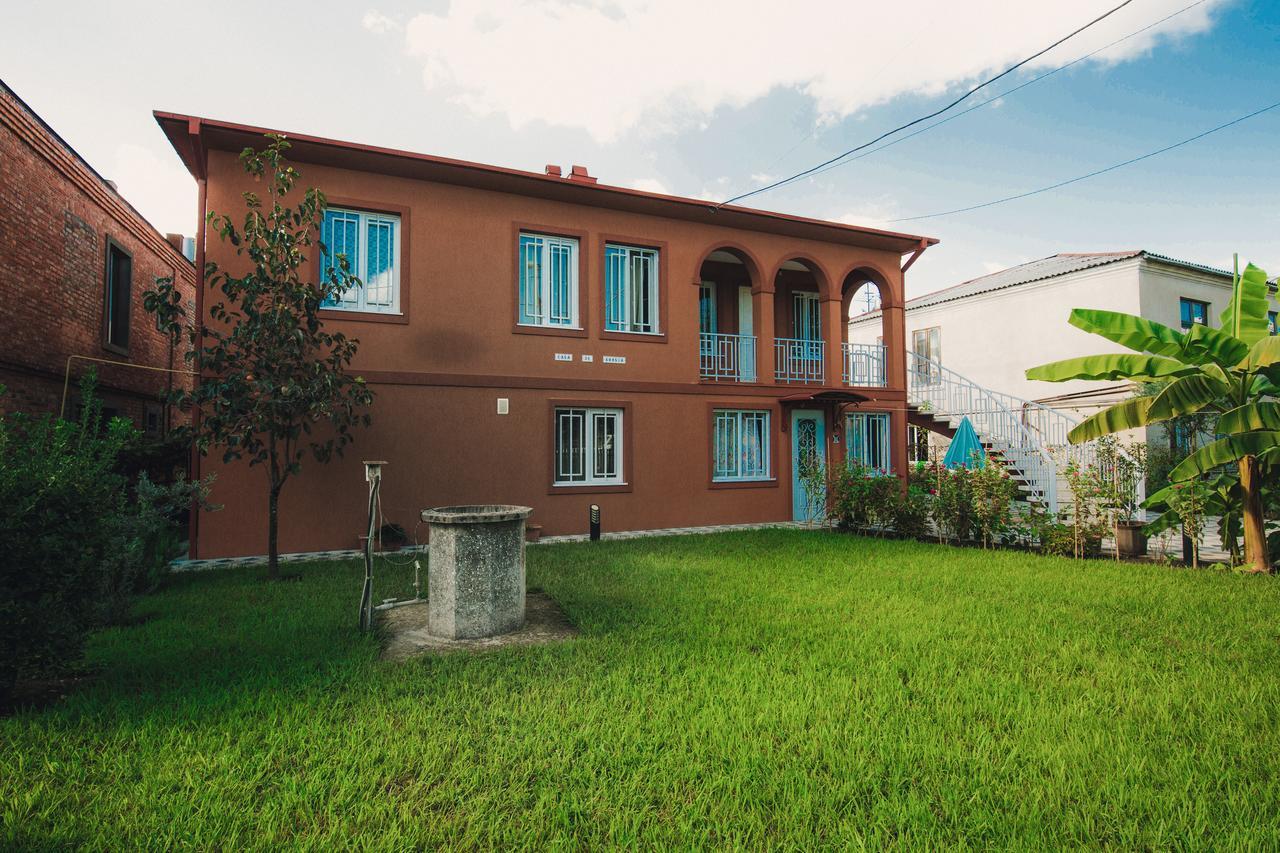 Casa De Khasia Zugdidi Exteriér fotografie